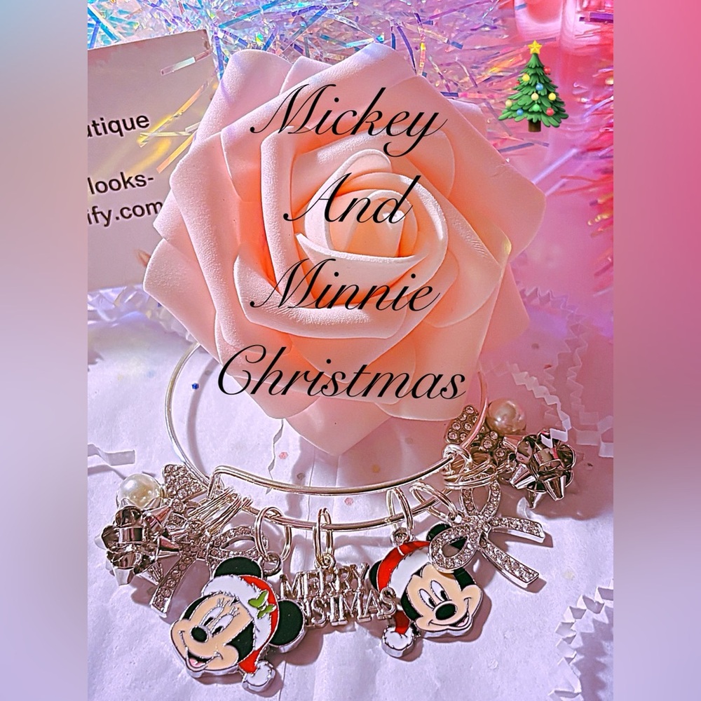 Christmas bangle bracelet/Mickey&Minnie mouse/holiday season/